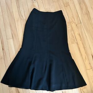 Elegant Black Women's Skirt